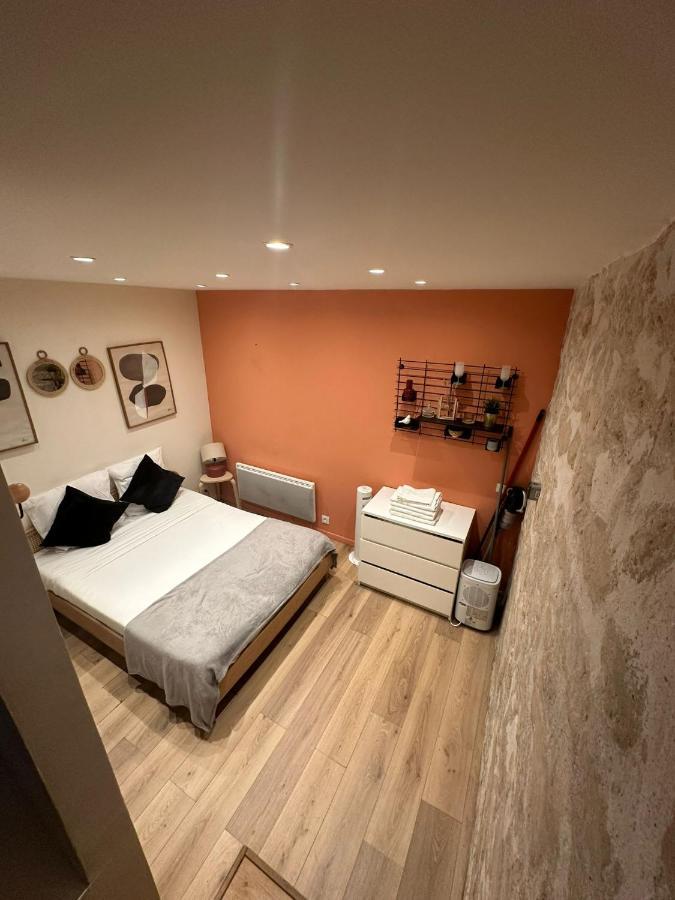 Modern And Warm Fully Renovated Split Level Apart Steps Away From The Grands Boulevard Daire Paris Dış mekan fotoğraf