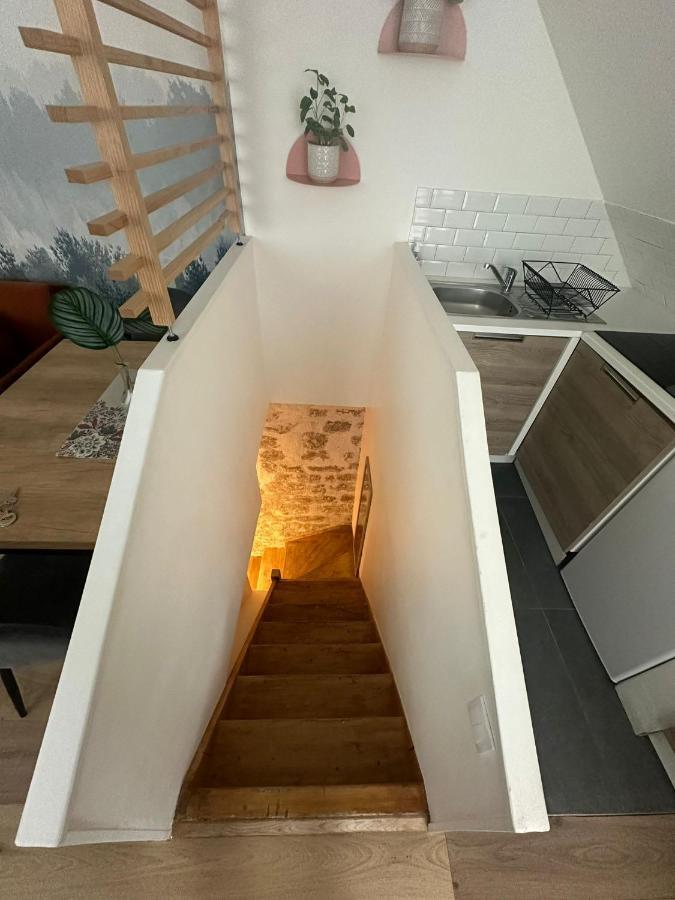 Modern And Warm Fully Renovated Split Level Apart Steps Away From The Grands Boulevard Daire Paris Dış mekan fotoğraf